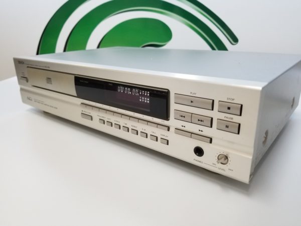 Denon CD Player DCD-690